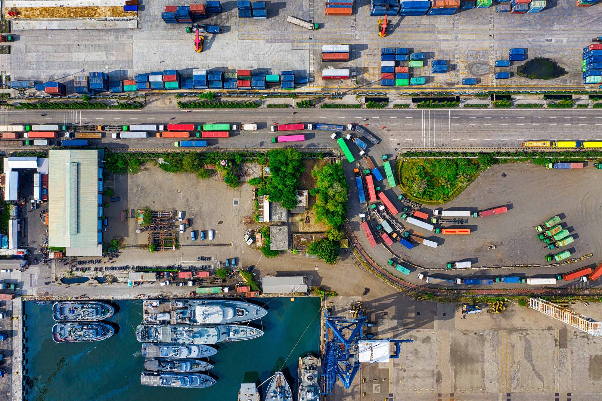 supply chain tracking IoT